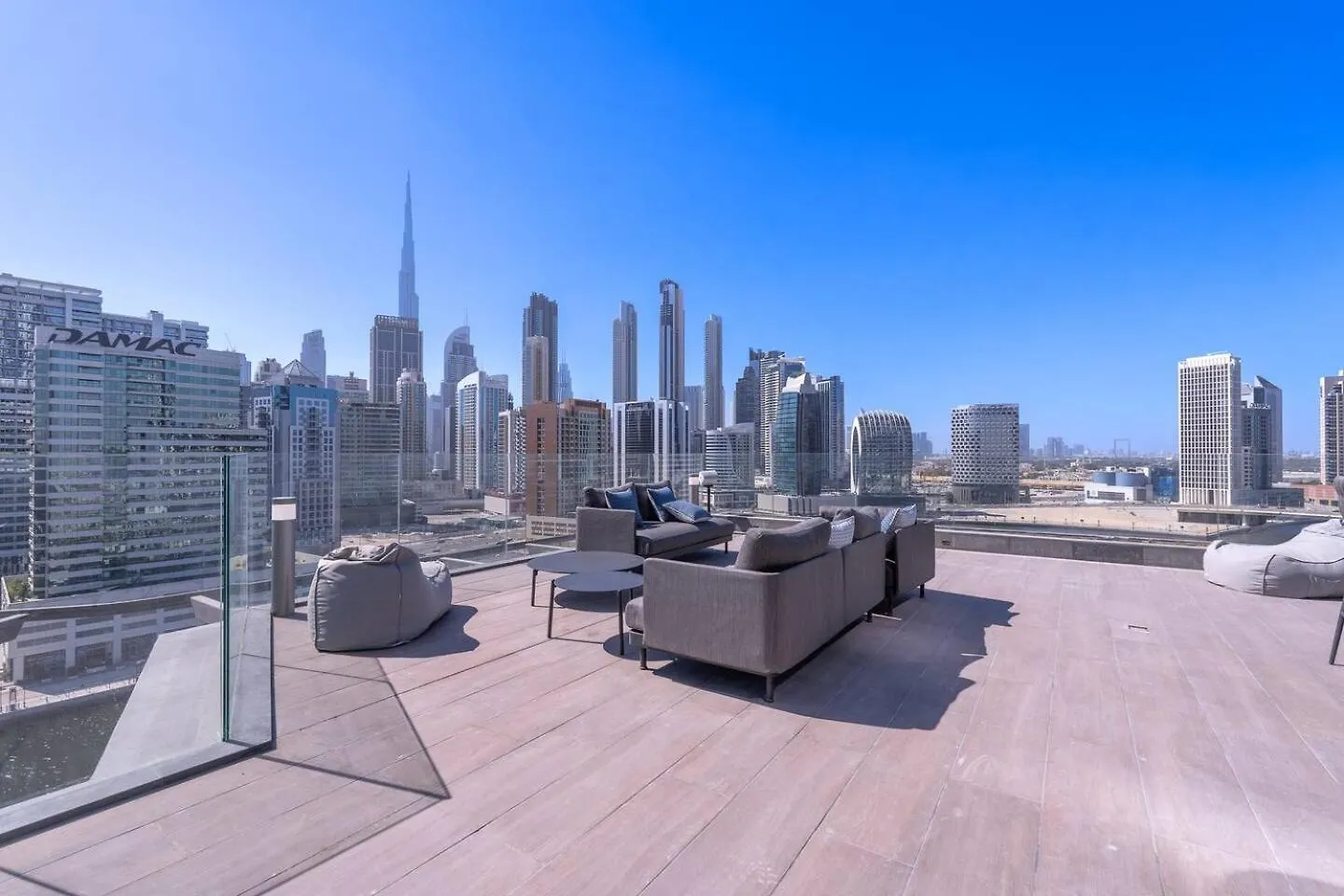 Luxury Apartment With Burj Khalifa View, Balcony Netflix Wehome Premium Dubai