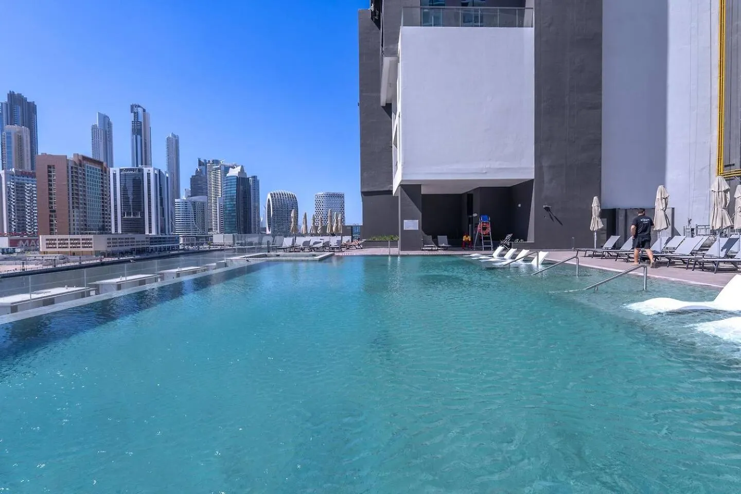 Luxury Apartment With Burj Khalifa View, Balcony Netflix Wehome Premium Dubai