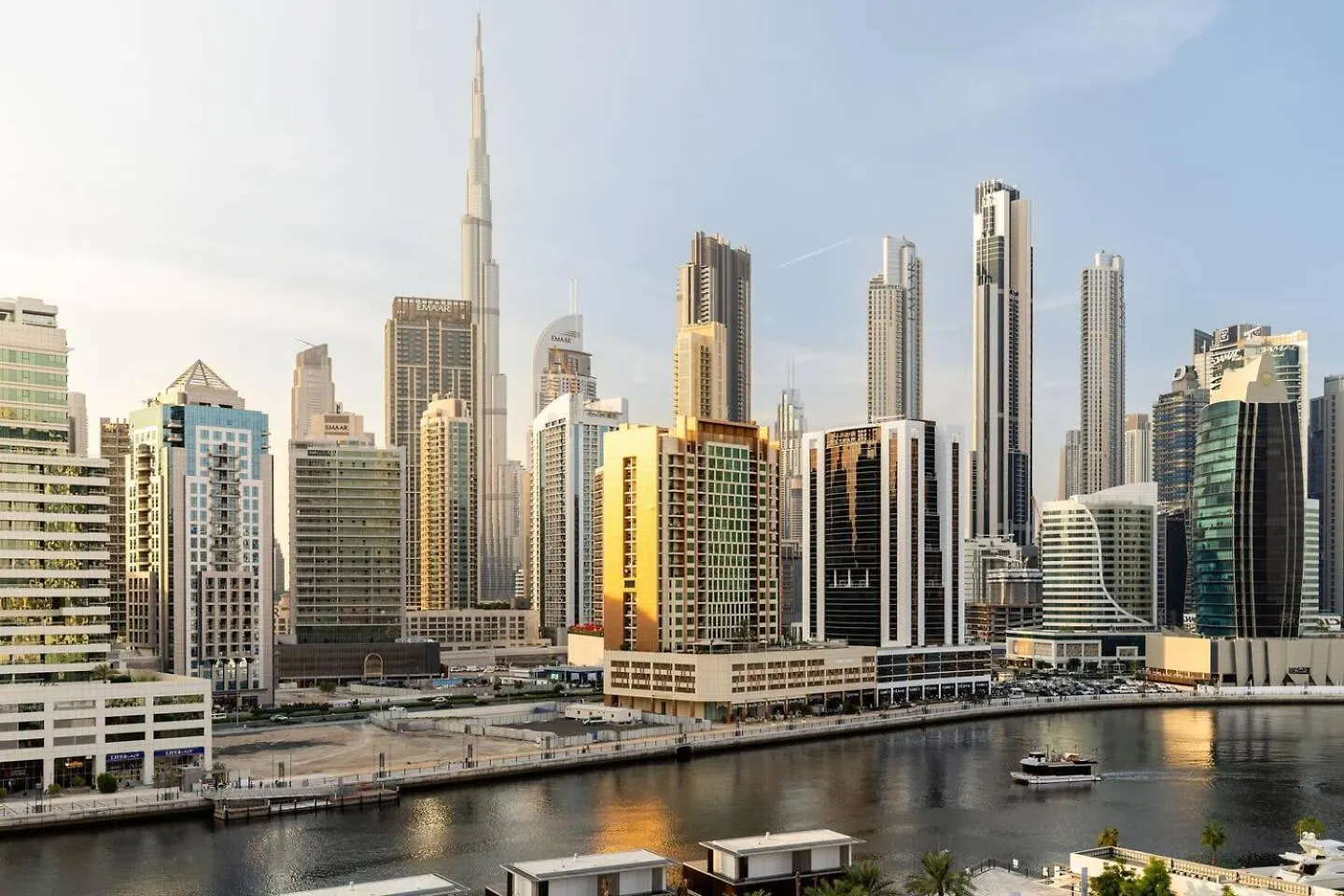 Luxury Apartment With Burj Khalifa View, Balcony Netflix Wehome Premium Dubai
