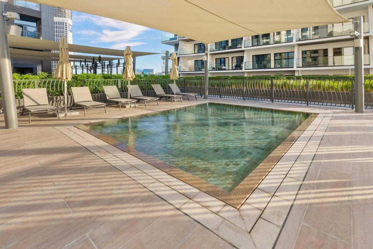 Luxury Apartment With Burj Khalifa View, Balcony Netflix Wehome Premium Dubai