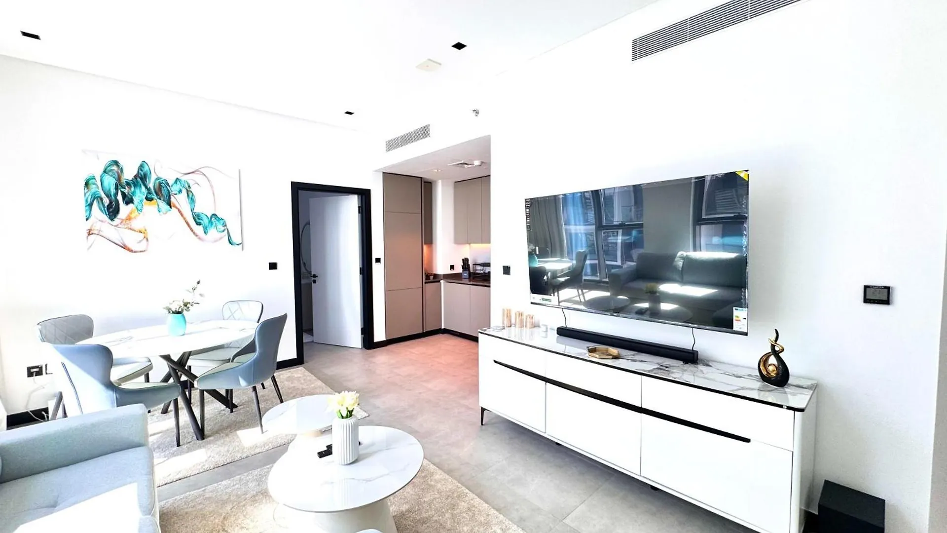 Luxury Apartment With Burj Khalifa View, Balcony Netflix Wehome Premium Dubai