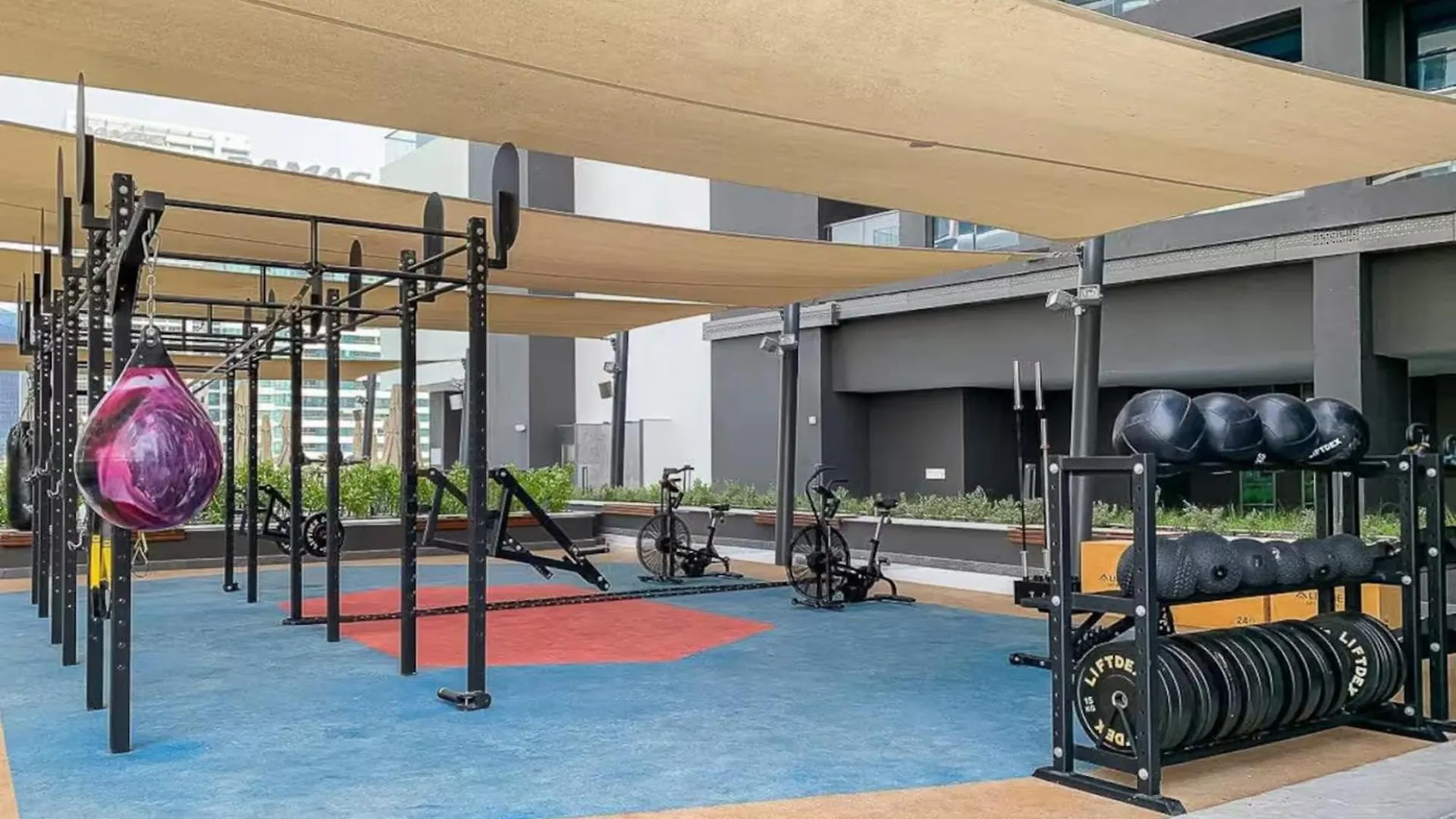 Luxury Apartment With Burj Khalifa View, Balcony Netflix Wehome Premium Dubai